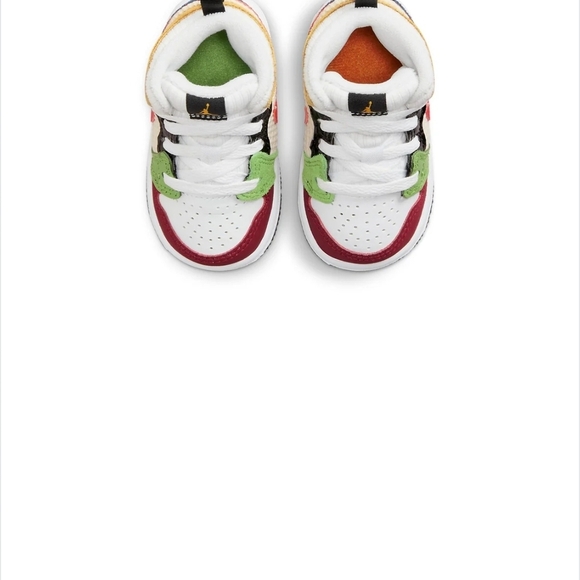 Nike Multicolor Kids Sneakers - Picture 2 of 16